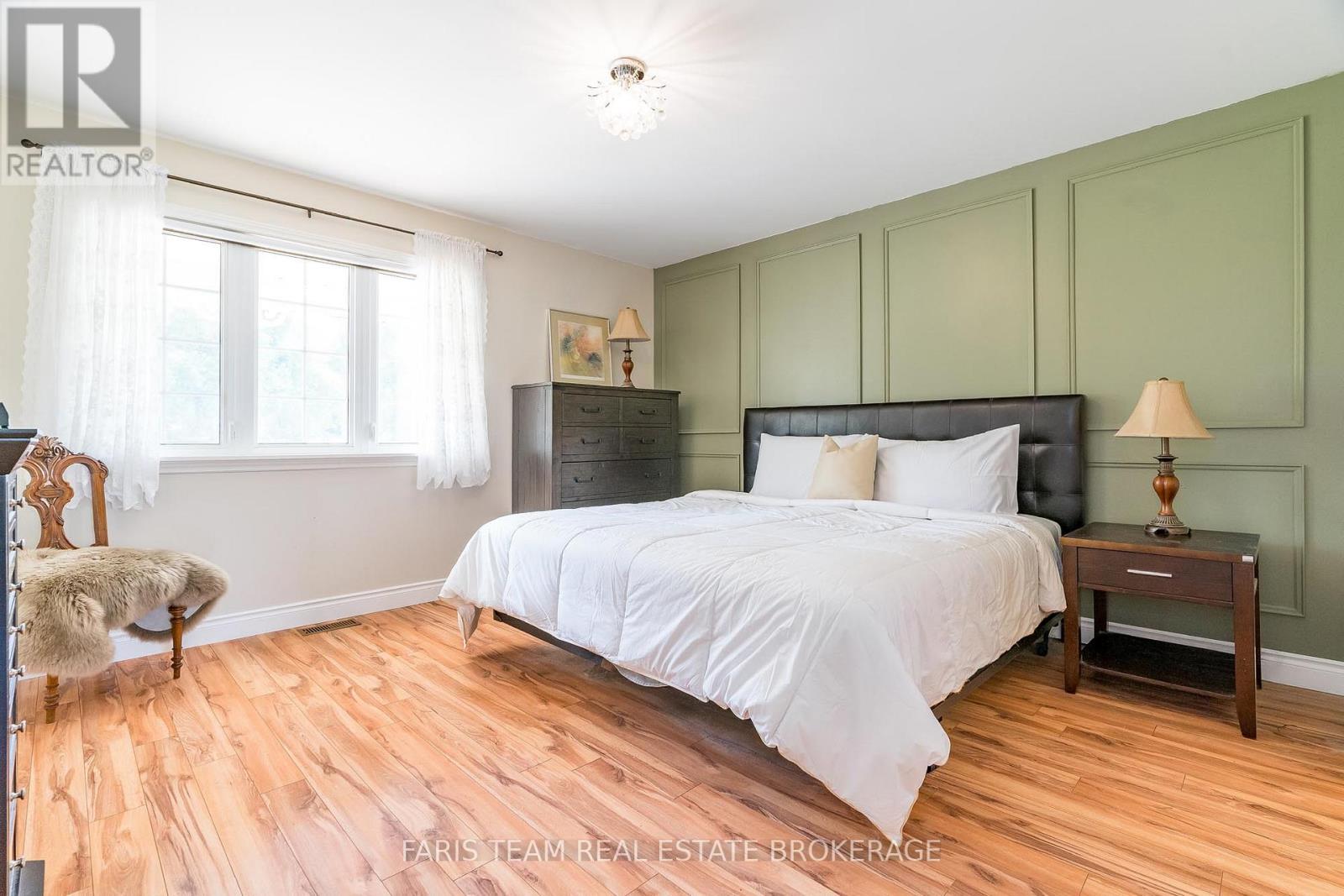 735519 West Back Line, West Grey, Ontario  N0C 1H0 - Photo 15 - X12589746