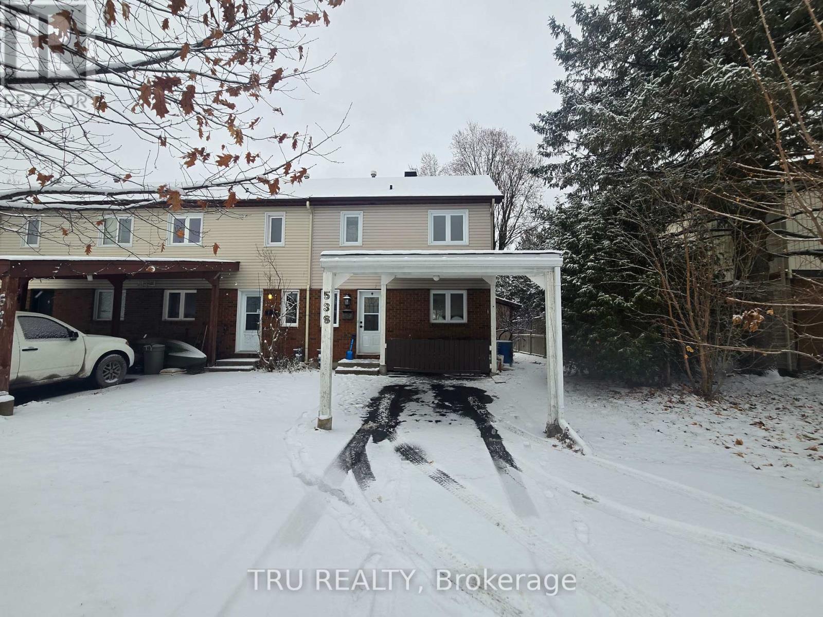 538 SEYTON DRIVE, Ottawa, Ontario