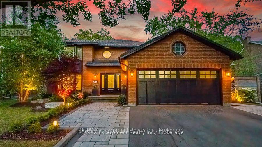 484 Aspen Forest Drive, Oakville, Ontario  L6J 6H7 - Photo 1 - W12590052