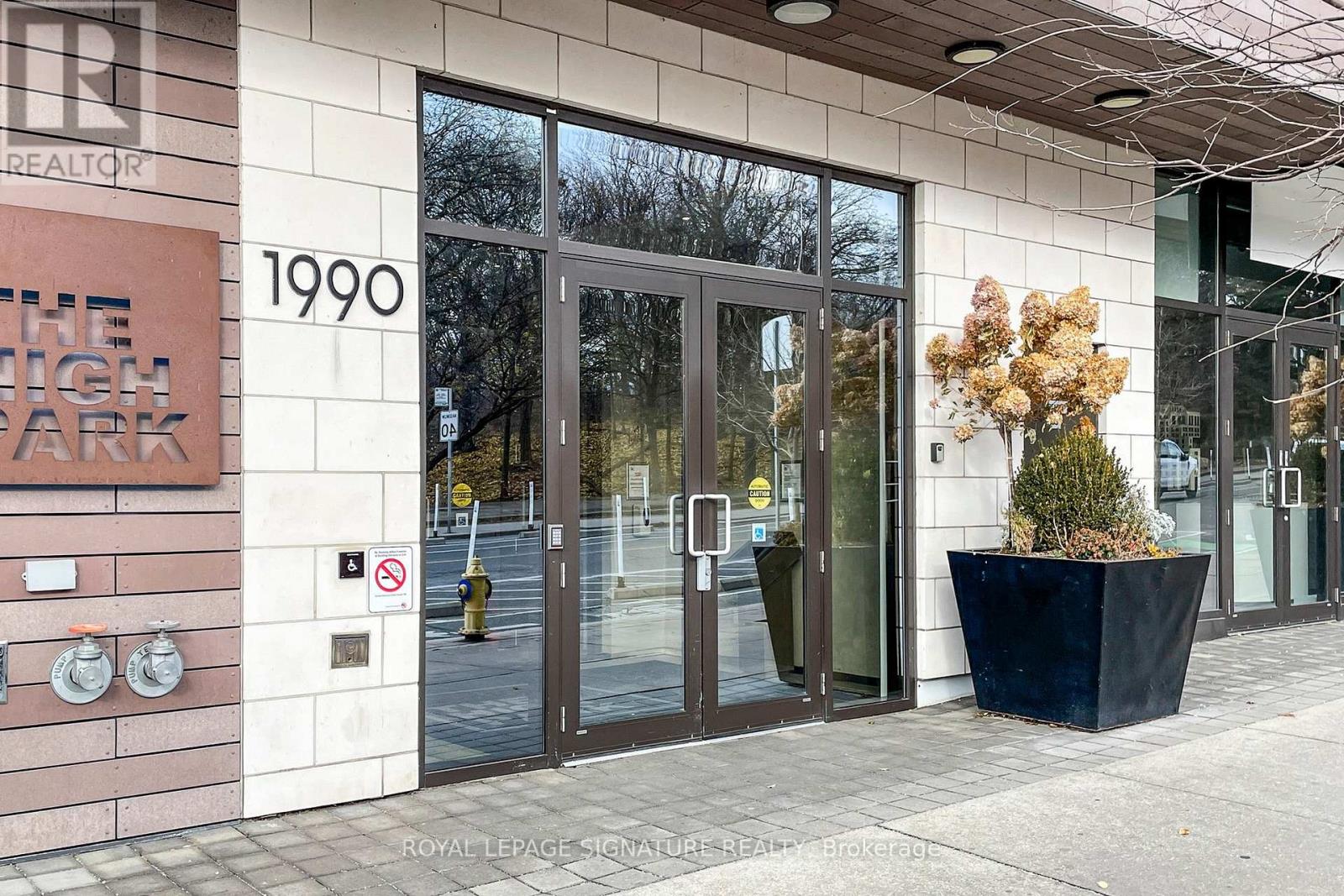 608 - 1990 Bloor Street W, Toronto, Ontario  M6P 3L1 - Photo 23 - W12589806