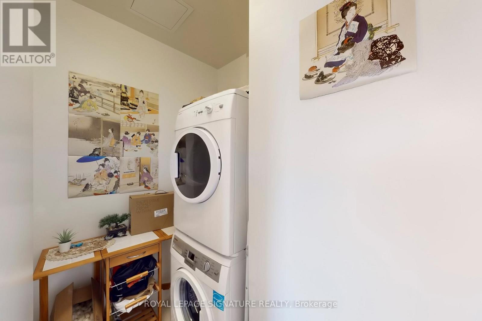 608 - 1990 Bloor Street W, Toronto, Ontario  M6P 3L1 - Photo 3 - W12589806