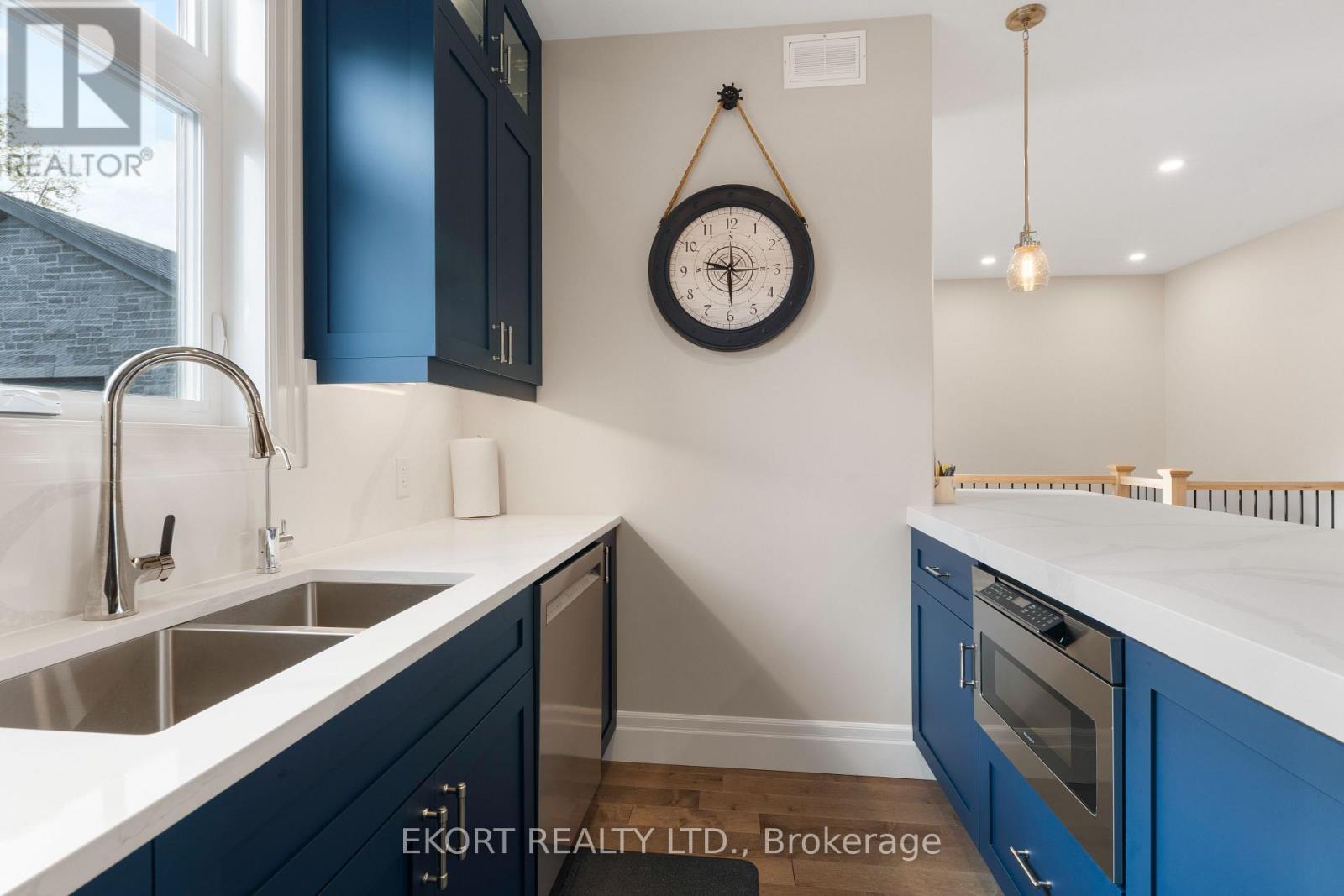 45 Bentley Crescent, Prince Edward County, Ontario  K0K 2T0 - Photo 16 - X12423565