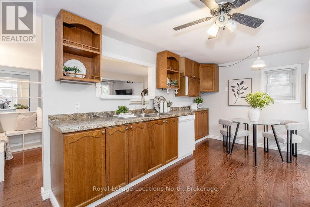 55 47th Street N, Wasaga Beach, Ontario  L9Y 1Y5 - Photo 11 - S12589930