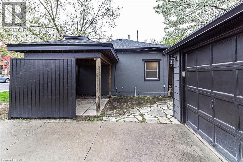 294 S Caroline Street S, Hamilton, Ontario  L8P 3L9 - Photo 4 - 40791470