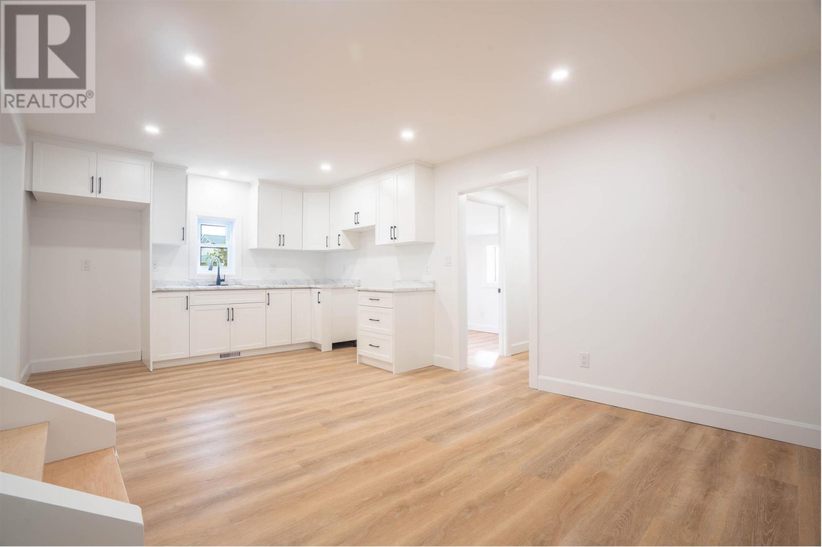 397 Northland Rd, Sault Ste. Marie, Ontario  P6C 3N5 - Photo 25 - SM253070