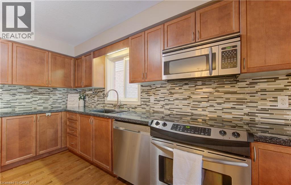 27 Olivewood Way, Cambridge, Ontario  N3C 4N9 - Photo 7 - 40777988