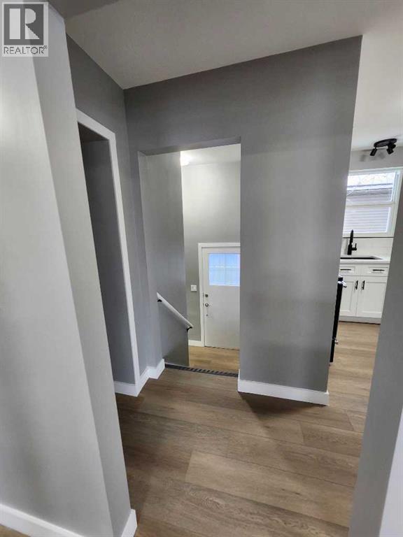 2402 5th Avenue, Lethbridge, Alberta  T1J 0X3 - Photo 7 - A2266071