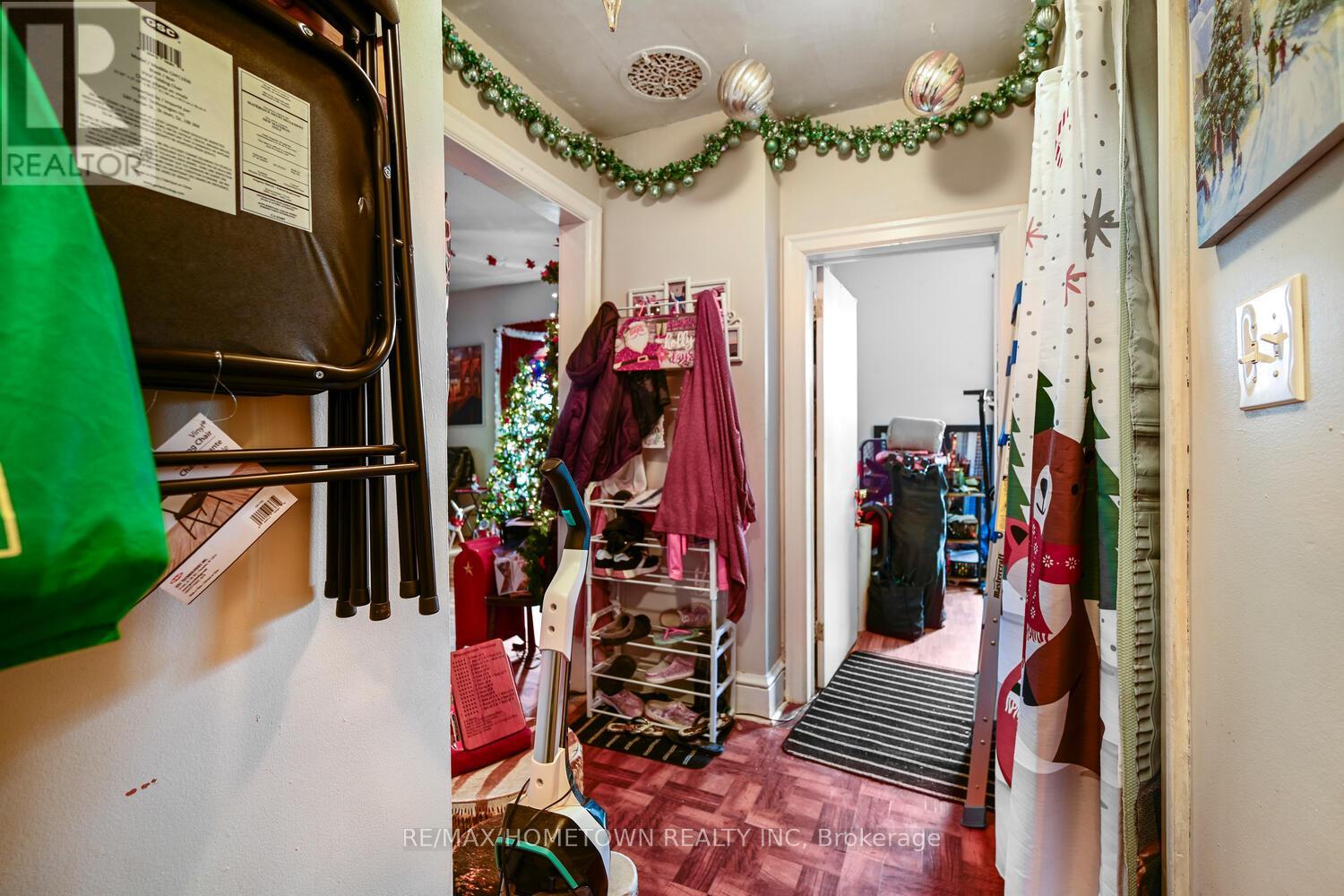 10 Belvedere Place, Brockville, Ontario K6V 3A4 - Photo 17 - X12590036