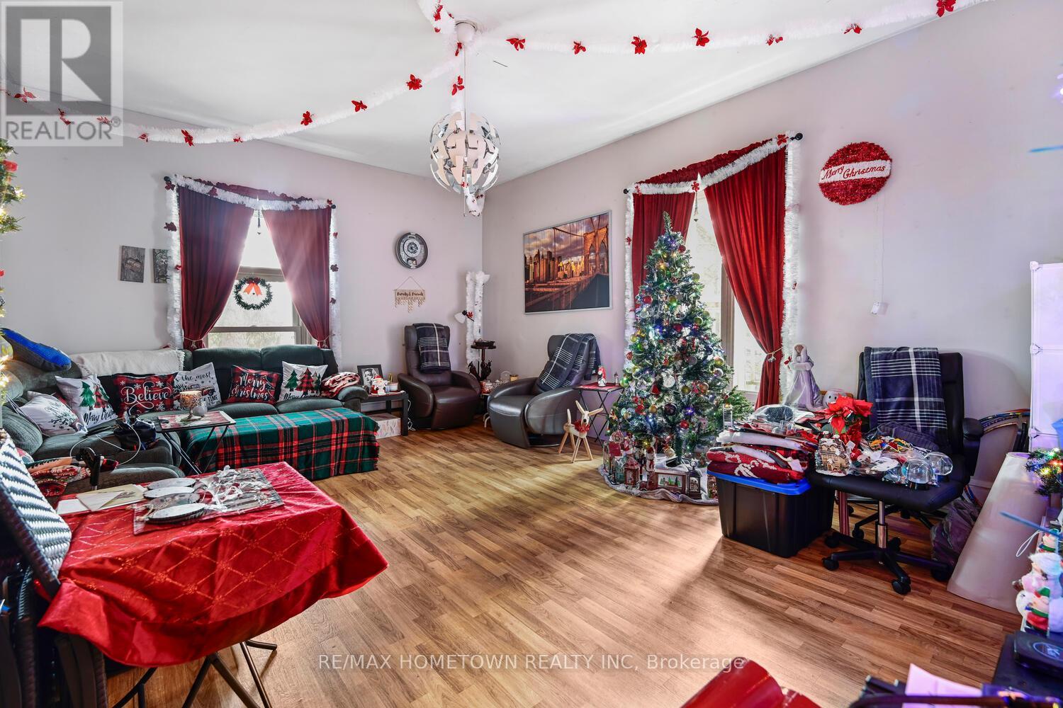 10 Belvedere Place, Brockville, Ontario K6V 3A4 - Photo 18 - X12590036