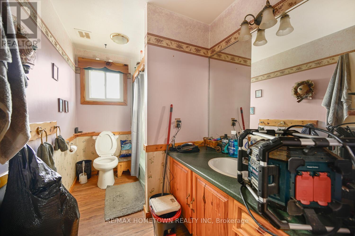 10 Belvedere Place, Brockville, Ontario K6V 3A4 - Photo 33 - X12590036