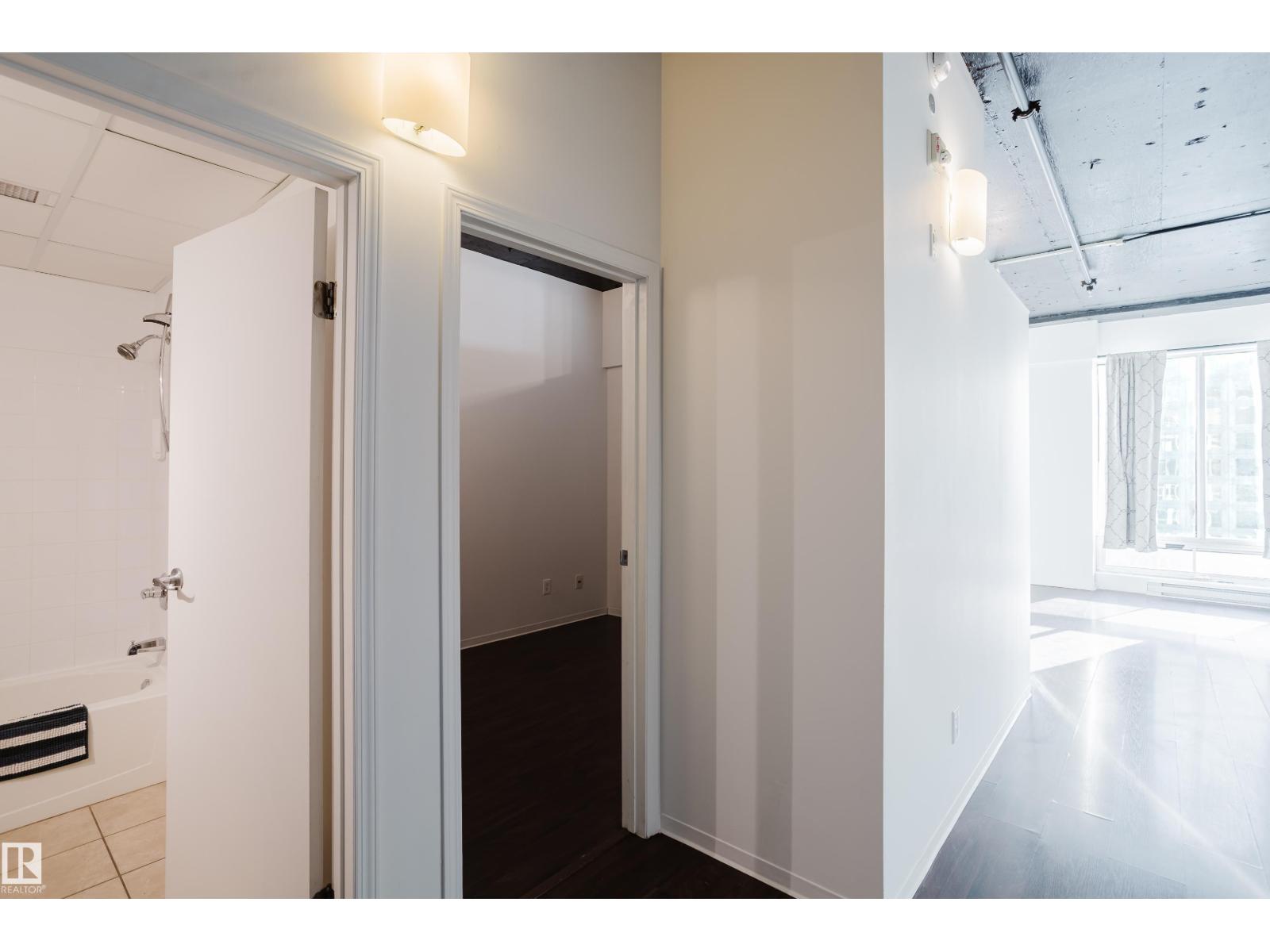 #1611 10024 Jasper Av Nw, Edmonton, Alberta  T5J 1R9 - Photo 16 - E4467037