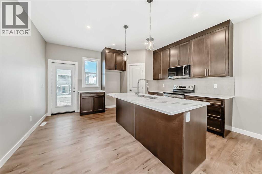 18 Tagish Avenue, Red Deer, Alberta T4P 0Y7 - Photo 10 - A2268021