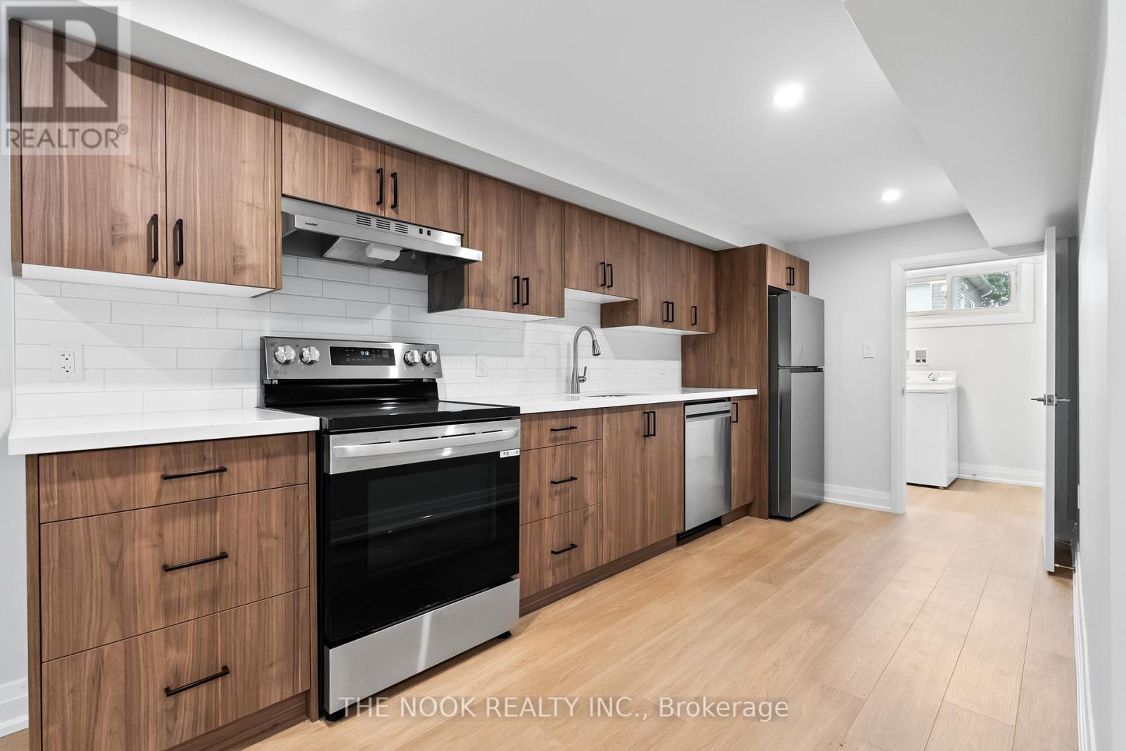 525 Larry Avenue, Oshawa, Ontario L1K 2B7 - Photo 6 - E12590024