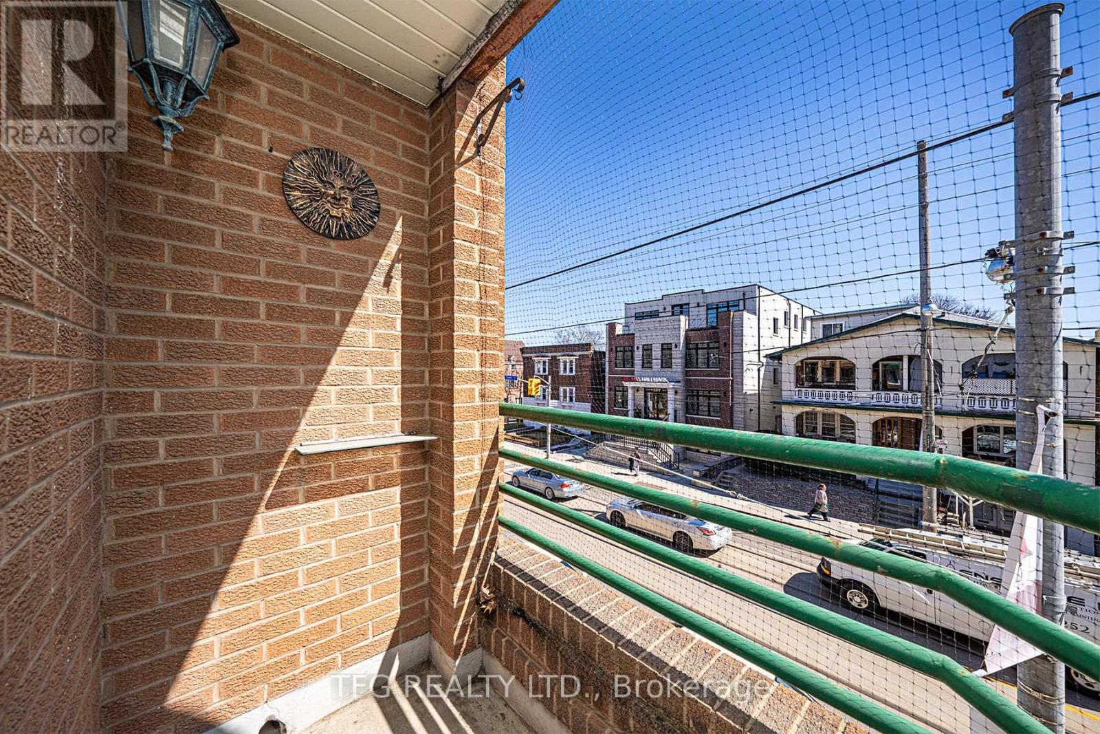 7 - 120 Glen Manor Drive, Toronto (The Beaches), Ontario  M4E 2X6 - Photo 18 - E12590068