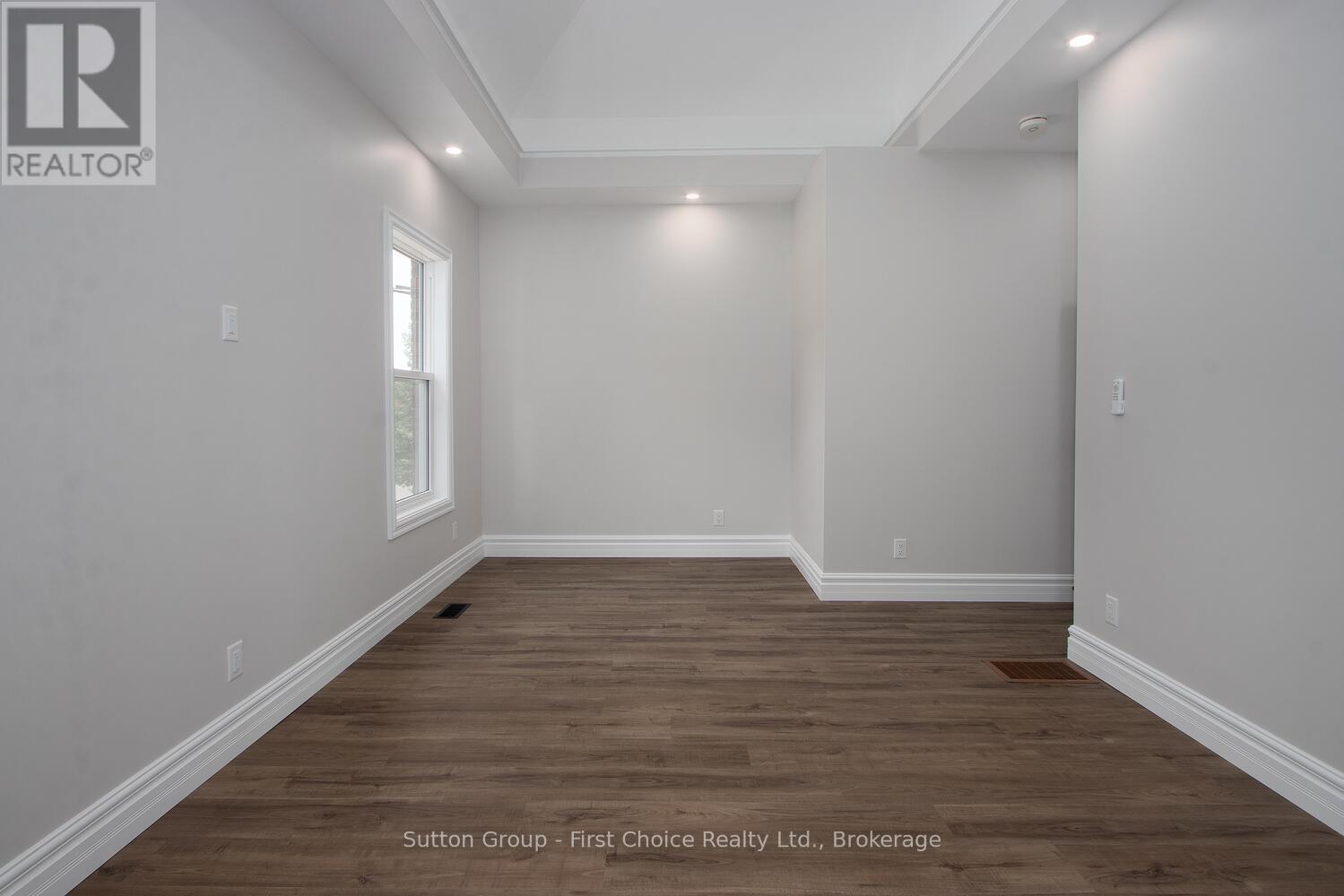 307 Nelson Street, Stratford, Ontario  N5A 2K5 - Photo 25 - X12589926