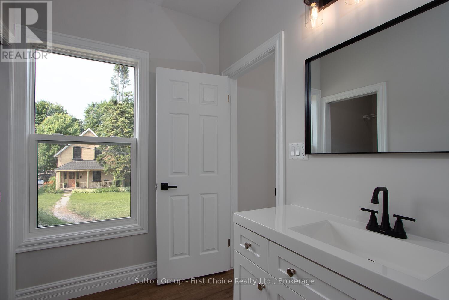 307 Nelson Street, Stratford, Ontario  N5A 2K5 - Photo 28 - X12589926