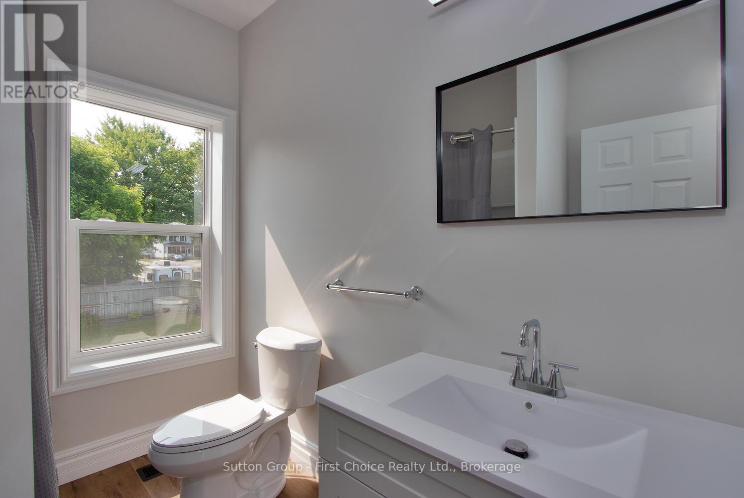 307 Nelson Street, Stratford, Ontario  N5A 2K5 - Photo 32 - X12589926