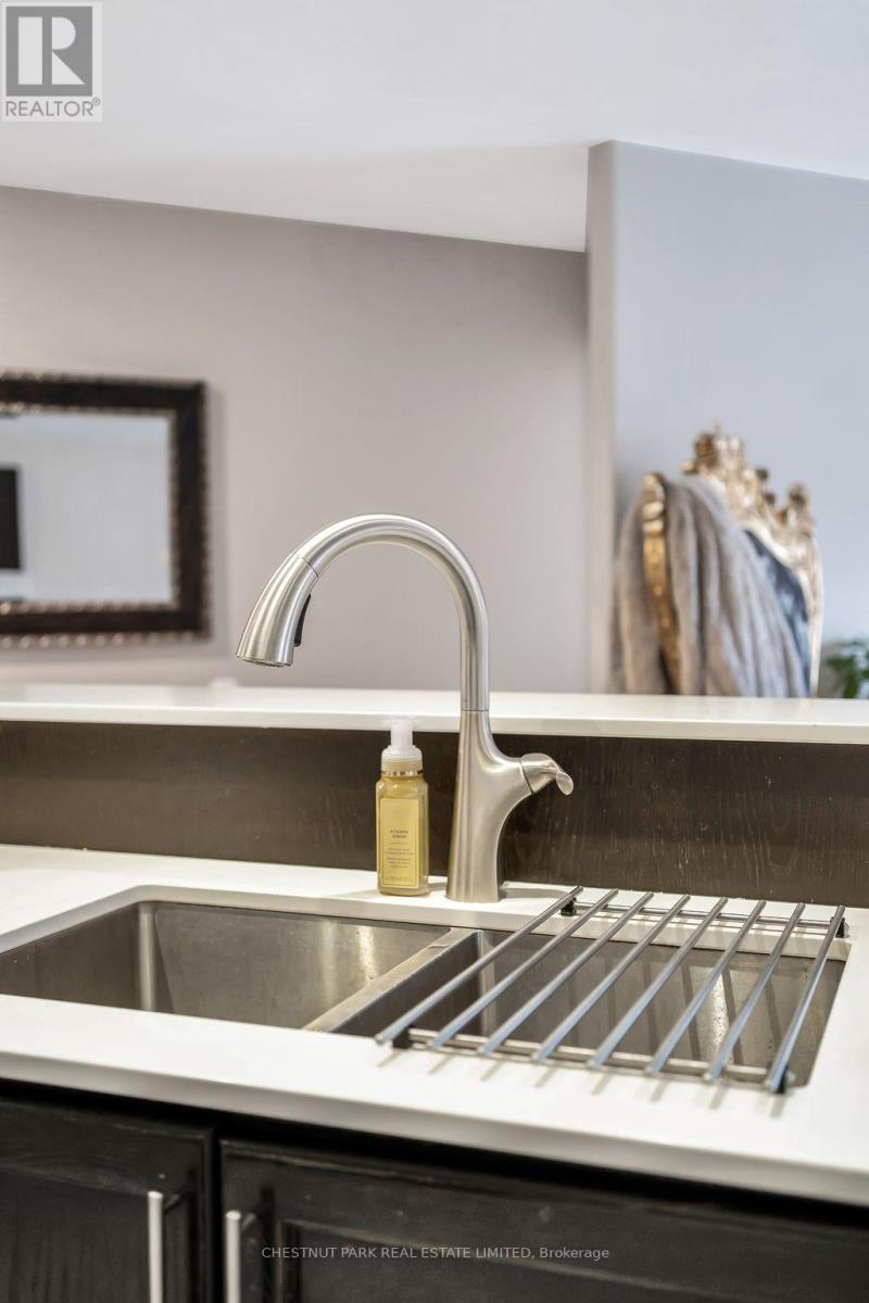 140 Islandview Drive, Loyalist (Amherstview), Ontario  K7N 0A5 - Photo 11 - X12589900