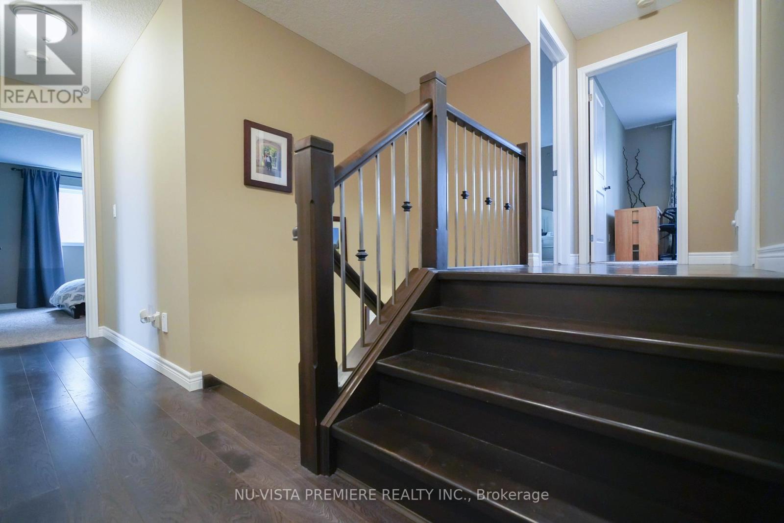 968 Springbank Avenue N, Woodstock (Woodstock - North), Ontario  N0J 1M0 - Photo 13 - X12485754