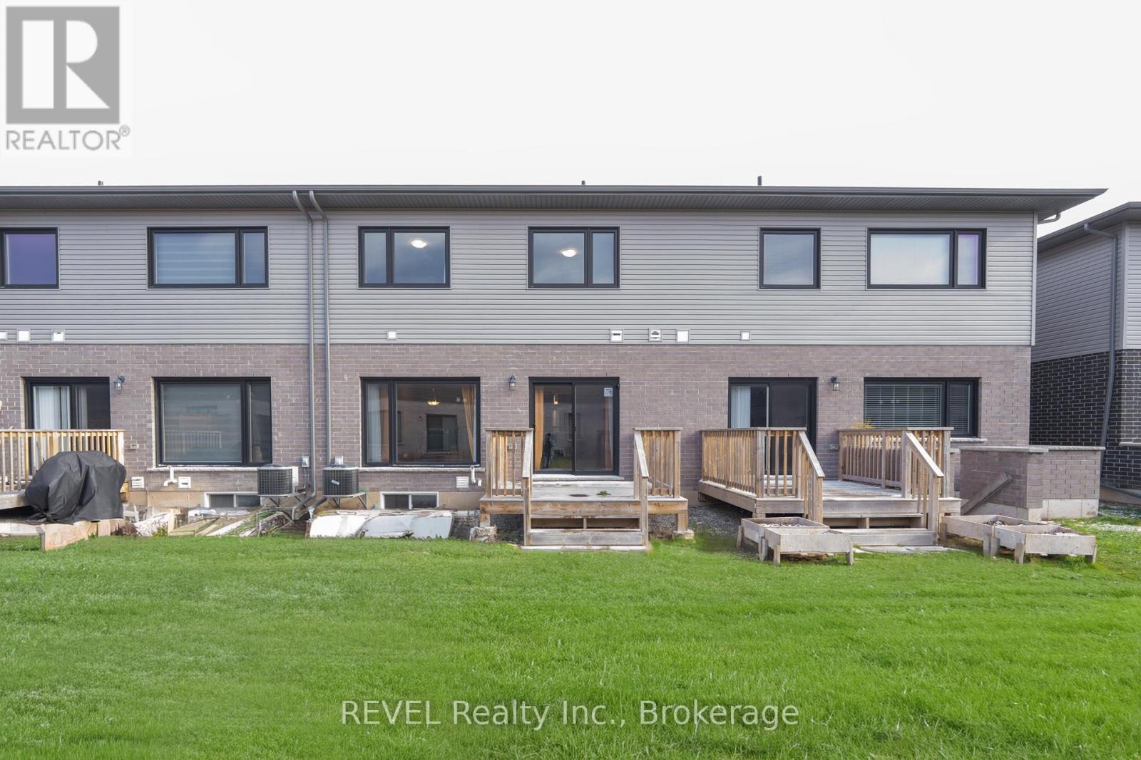 7185 Parsa Street, Niagara Falls, Ontario L2H 3T1 - Photo 30 - X12589454