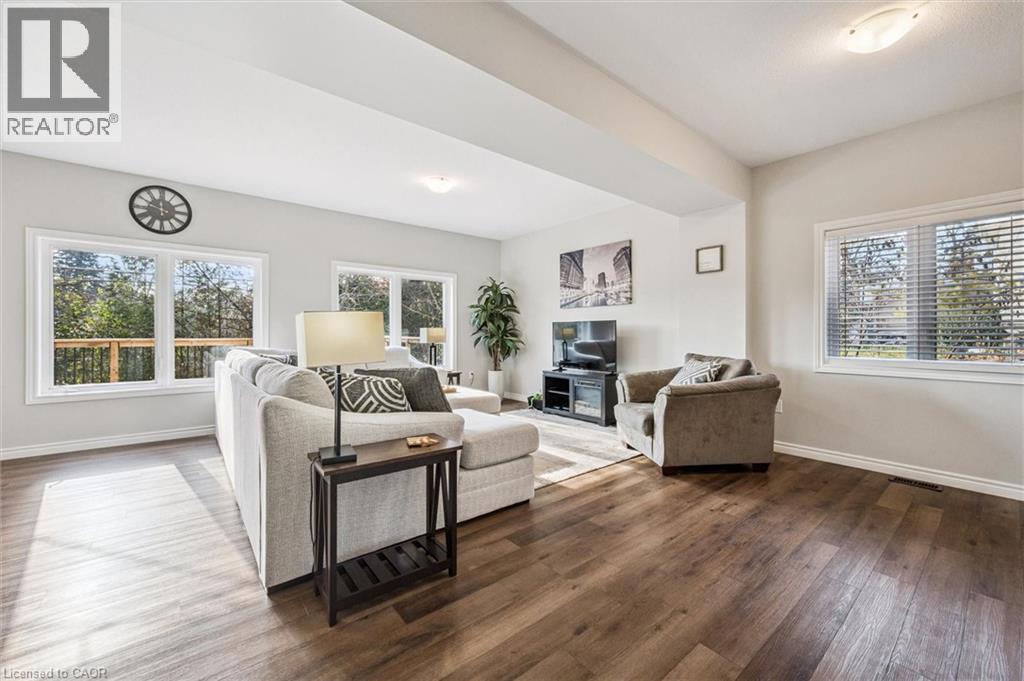 16 Edward Street, Cambridge, Ontario  N3C 1J7 - Photo 5 - 40791101