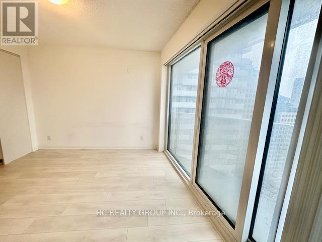 2409 - 100 Harbour Street, Toronto, Ontario  M5J 0B5 - Photo 5 - C12589858