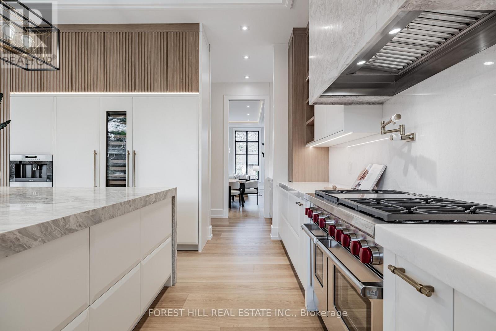 23 Didrickson Drive, Toronto, Ontario  M2P 1J7 - Photo 16 - C12589934