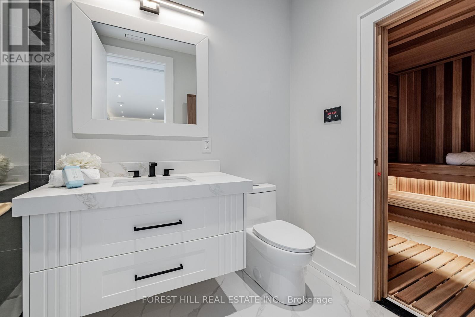 23 Didrickson Drive, Toronto, Ontario  M2P 1J7 - Photo 33 - C12589934