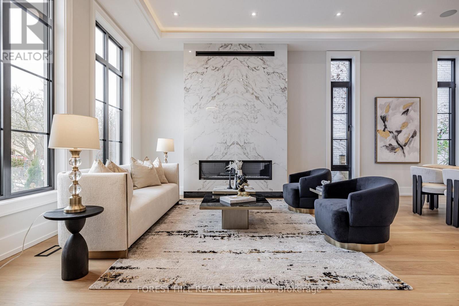 23 Didrickson Drive, Toronto, Ontario  M2P 1J7 - Photo 7 - C12589934