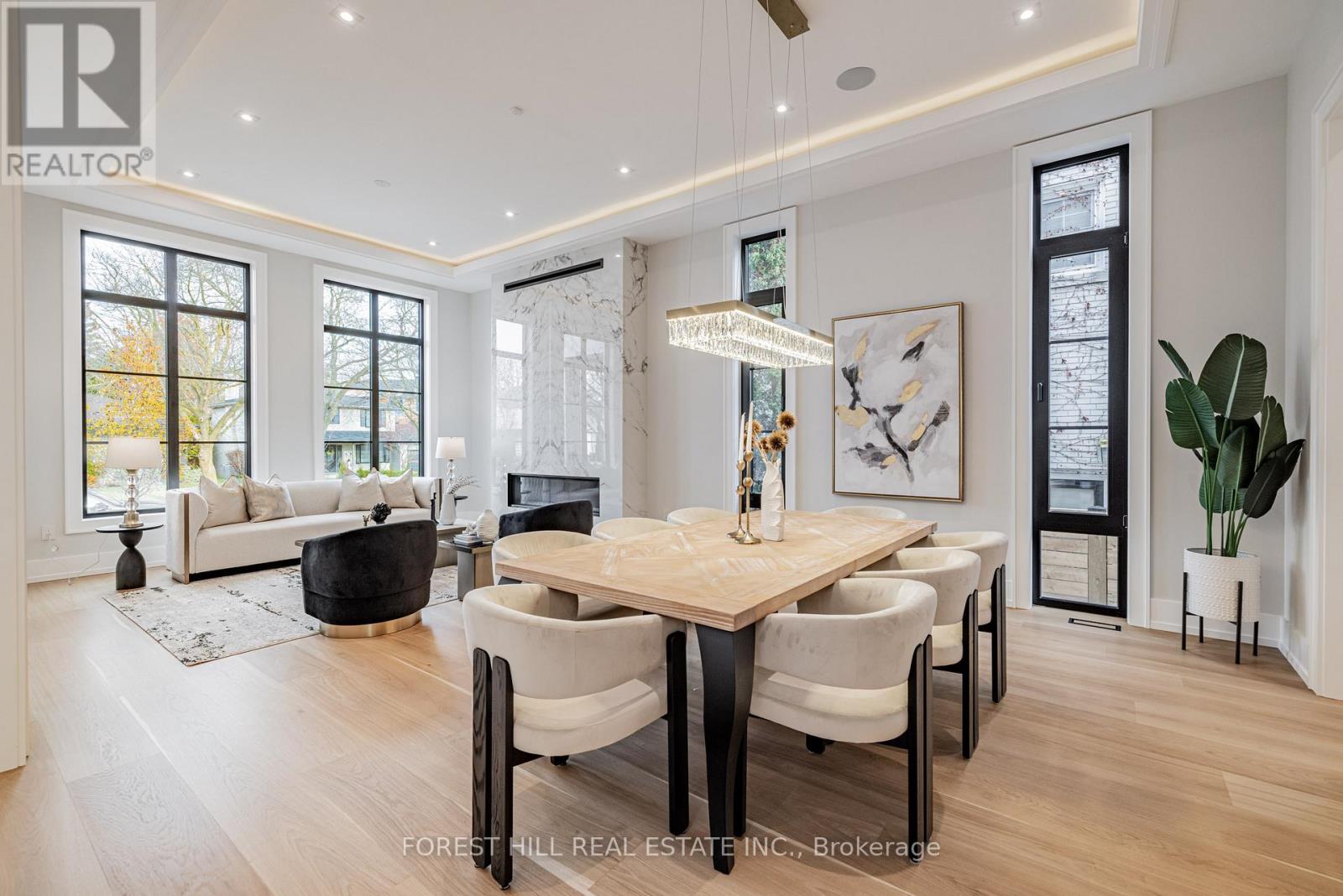 23 Didrickson Drive, Toronto, Ontario  M2P 1J7 - Photo 8 - C12589934