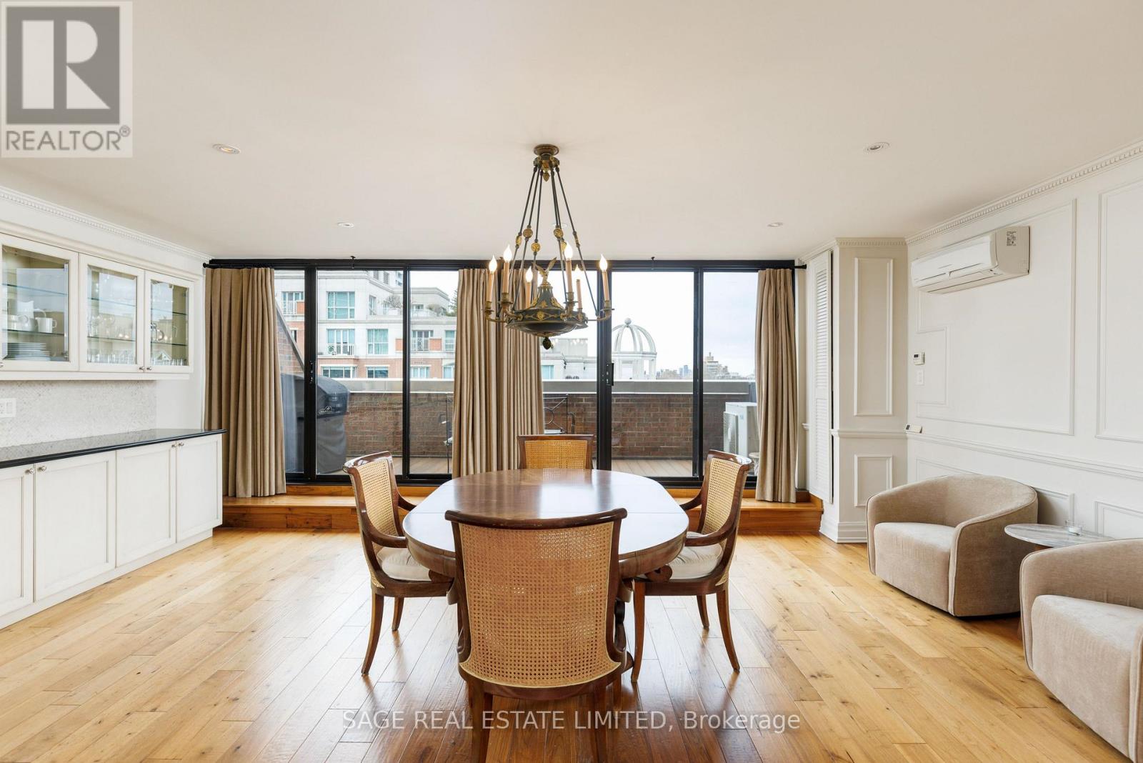 605 - 55a Avenue Road, Toronto, Ontario  M5R 3L2 - Photo 10 - C12589940