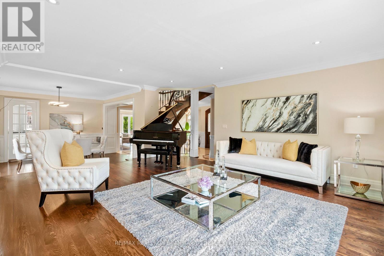 221 Elmwood Avenue, Toronto, Ontario  M2N 3M8 - Photo 12 - C12589942