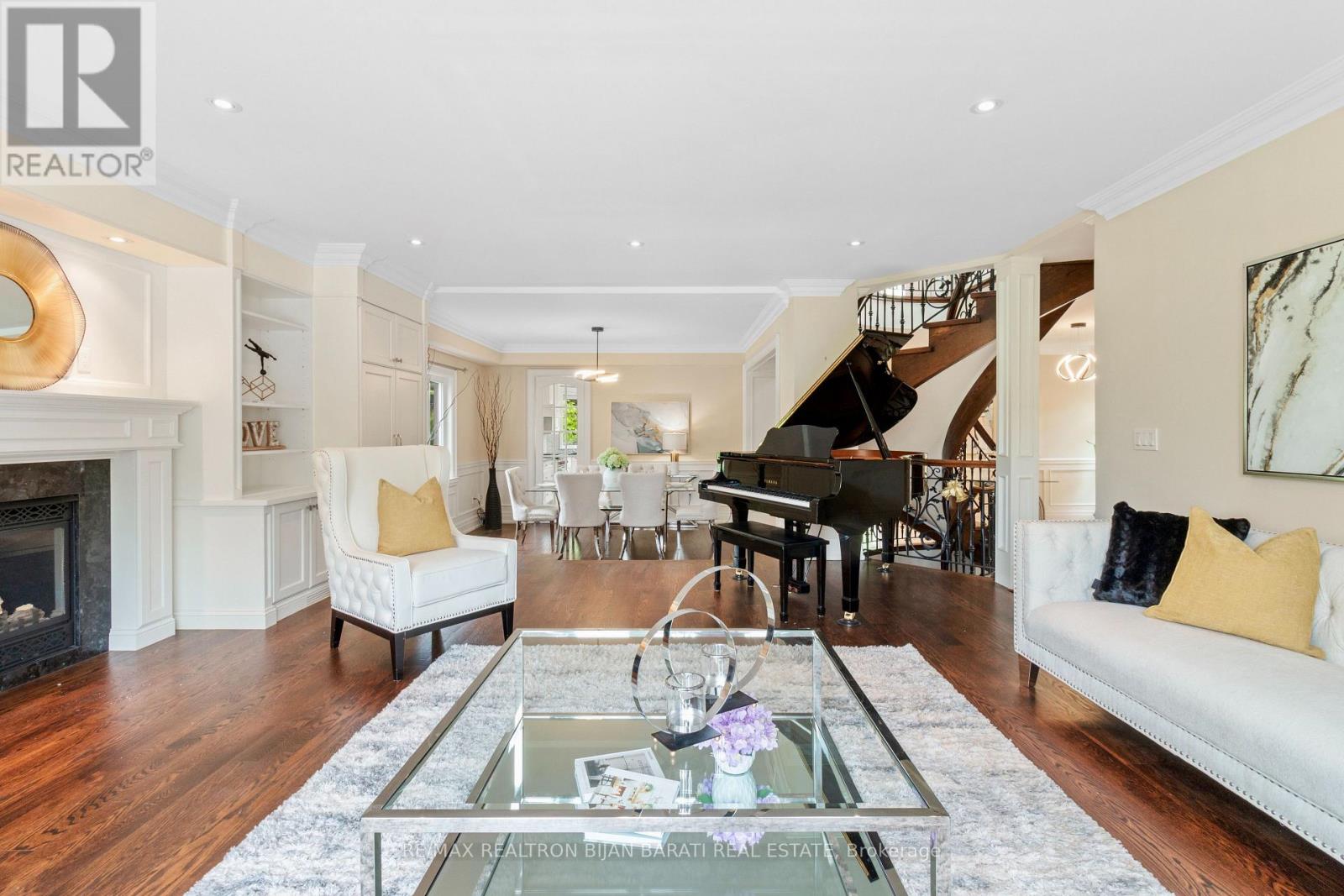 221 Elmwood Avenue, Toronto, Ontario  M2N 3M8 - Photo 13 - C12589942