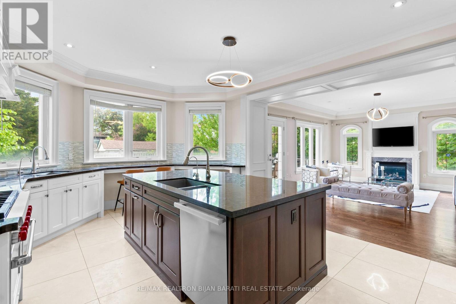 221 Elmwood Avenue, Toronto, Ontario  M2N 3M8 - Photo 24 - C12589942