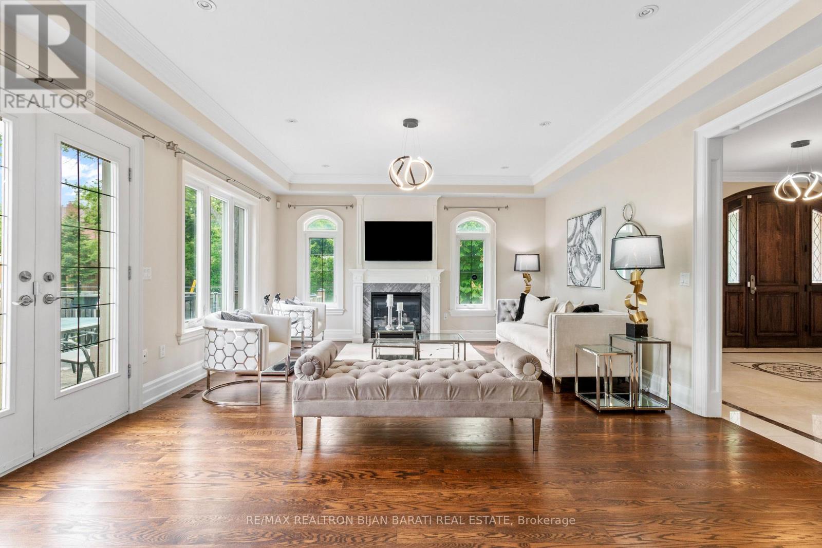 221 Elmwood Avenue, Toronto, Ontario  M2N 3M8 - Photo 6 - C12589942