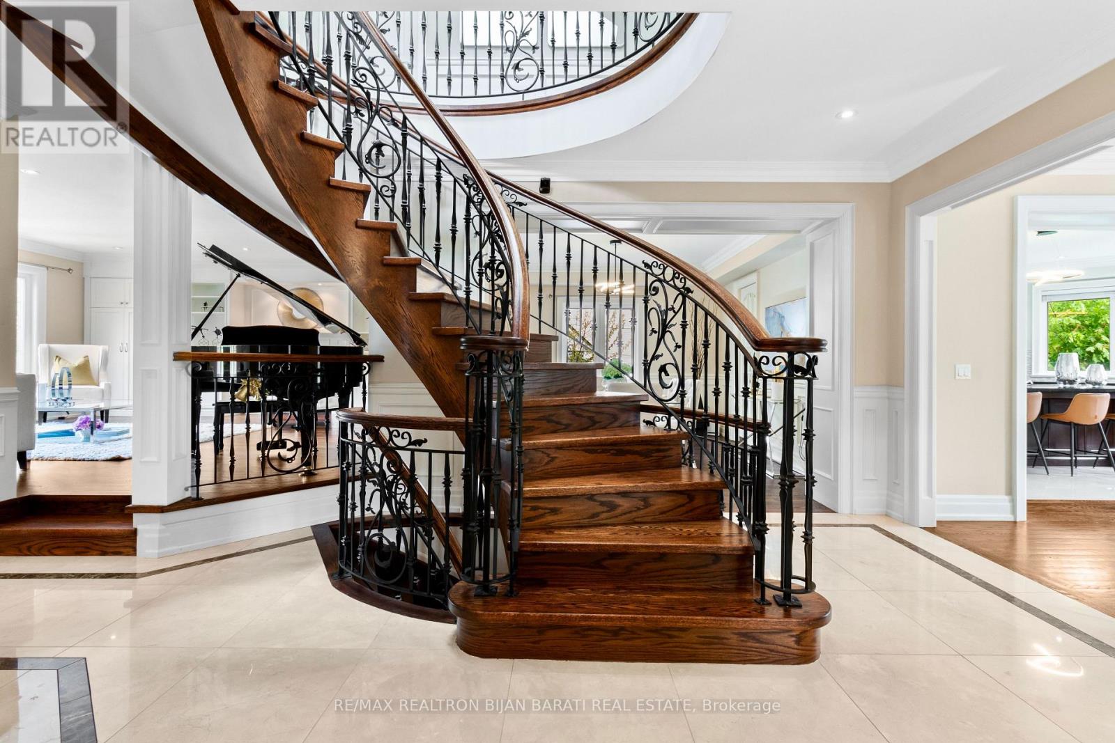 221 Elmwood Avenue, Toronto, Ontario  M2N 3M8 - Photo 7 - C12589942