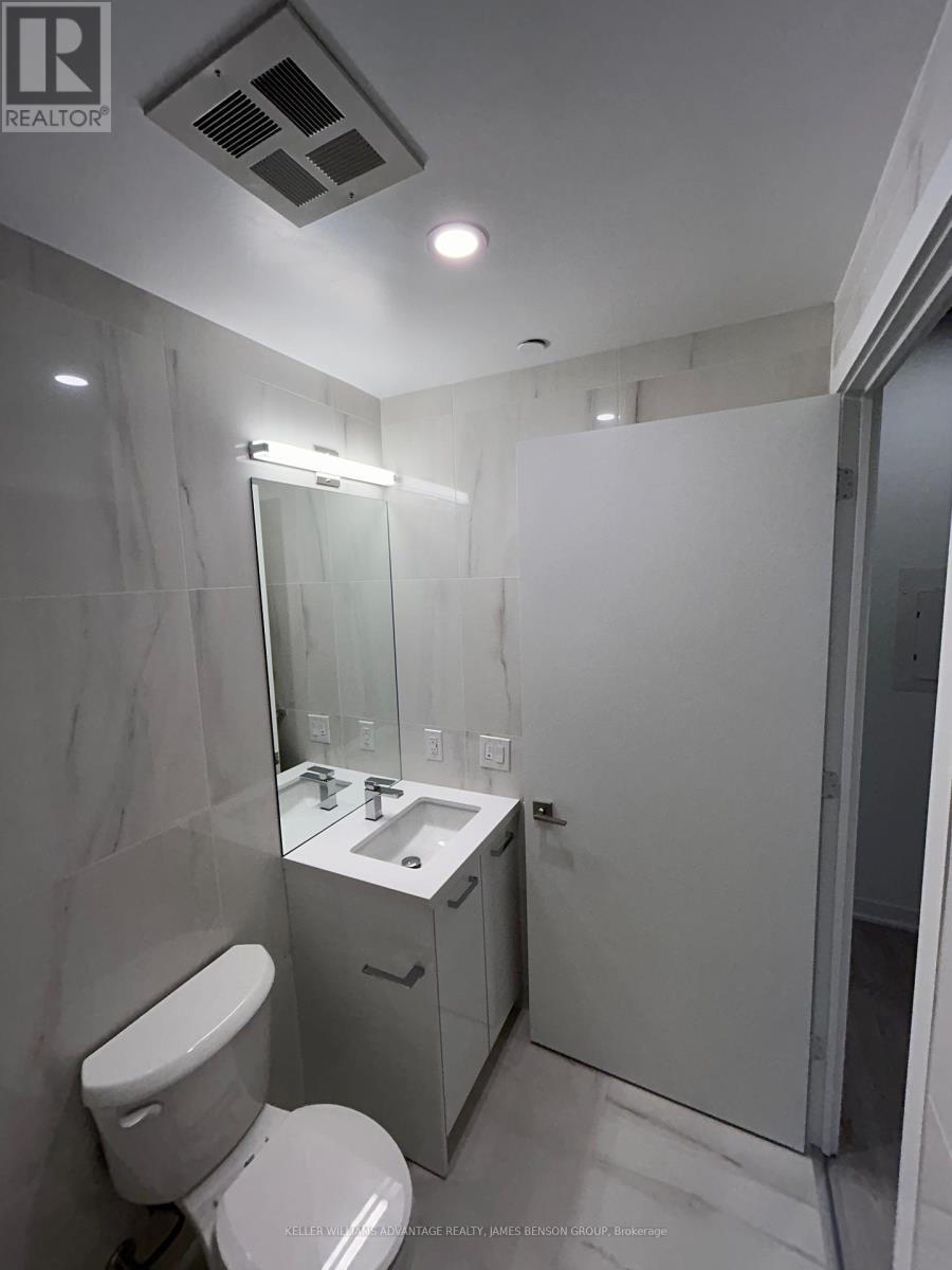 301 - 195 Mccaul Street, Toronto, Ontario  M5T 1W6 - Photo 7 - C12589968