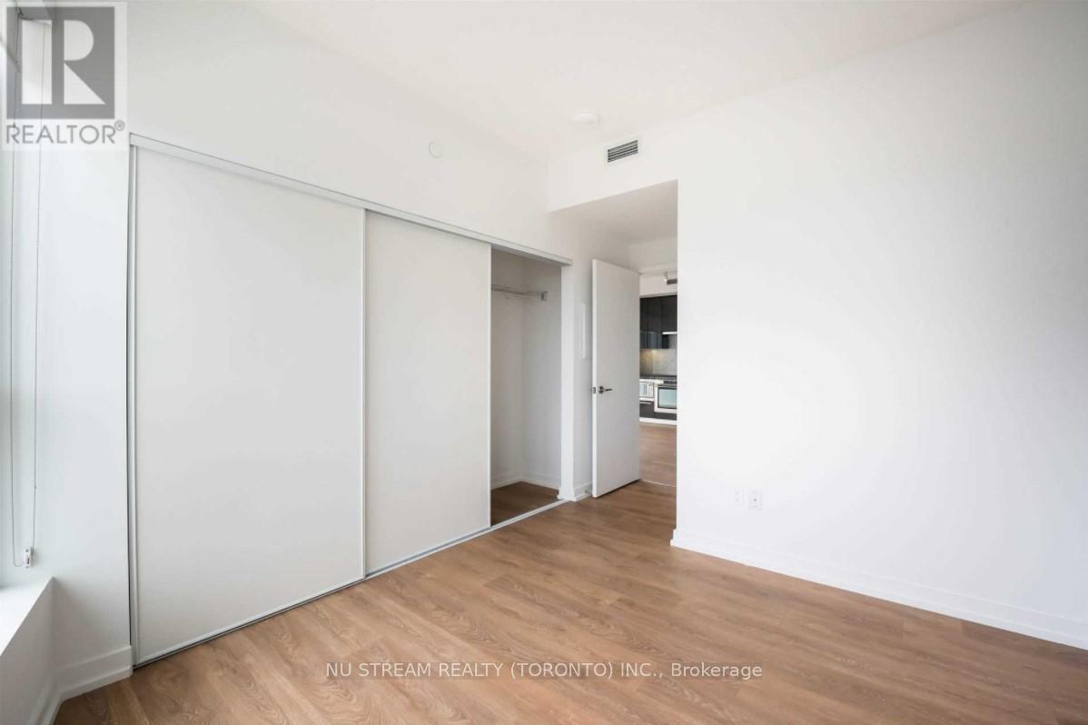 1805 - 115 Mcmahon Drive, Toronto, Ontario  M2K 0E3 - Photo 6 - C12590032