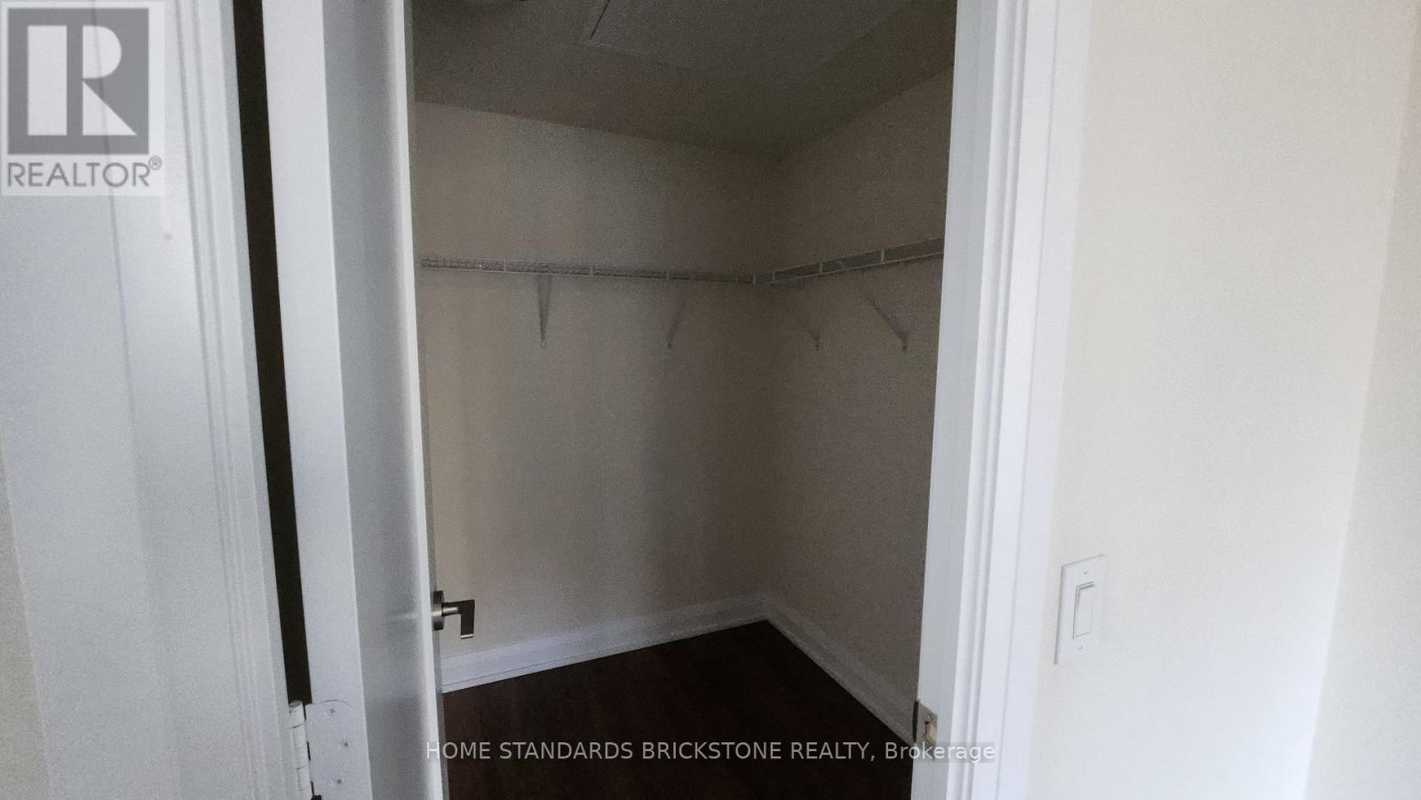 2225 - 5 Sheppard Avenue E, Toronto, Ontario  M2N 0G4 - Photo 11 - C12590094