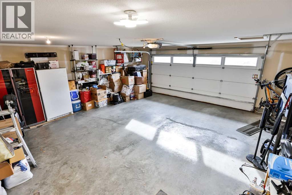 93 Riverine Lane W, Lethbridge, Alberta  T1H 5V6 - Photo 27 - A2270407