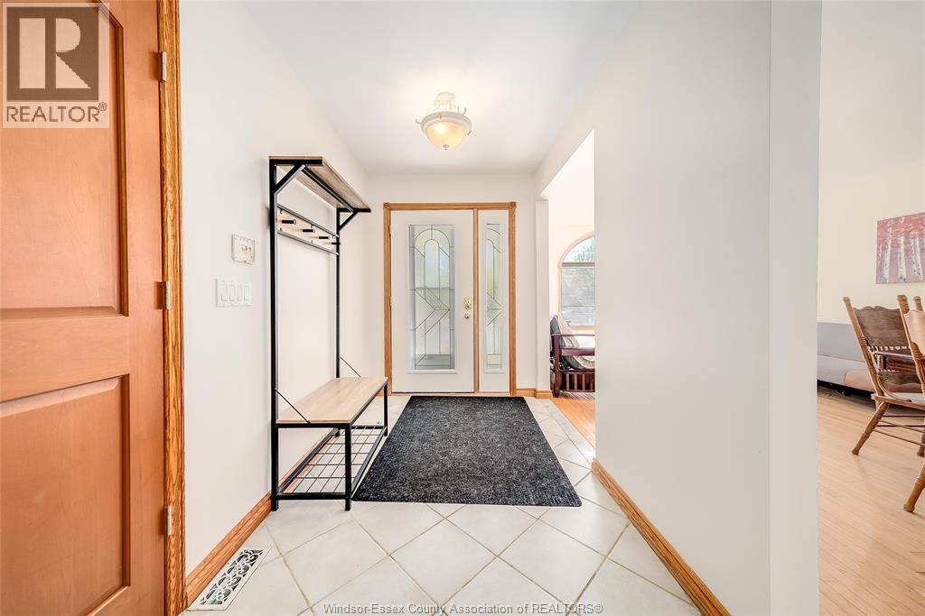 1266 Shoreline Avenue, Lakeshore, Ontario  N0R 1A0 - Photo 5 - 25030854