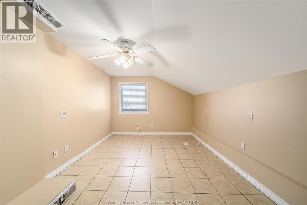 1266 Shoreline Avenue, Lakeshore, Ontario  N0R 1A0 - Photo 33 - 25030854