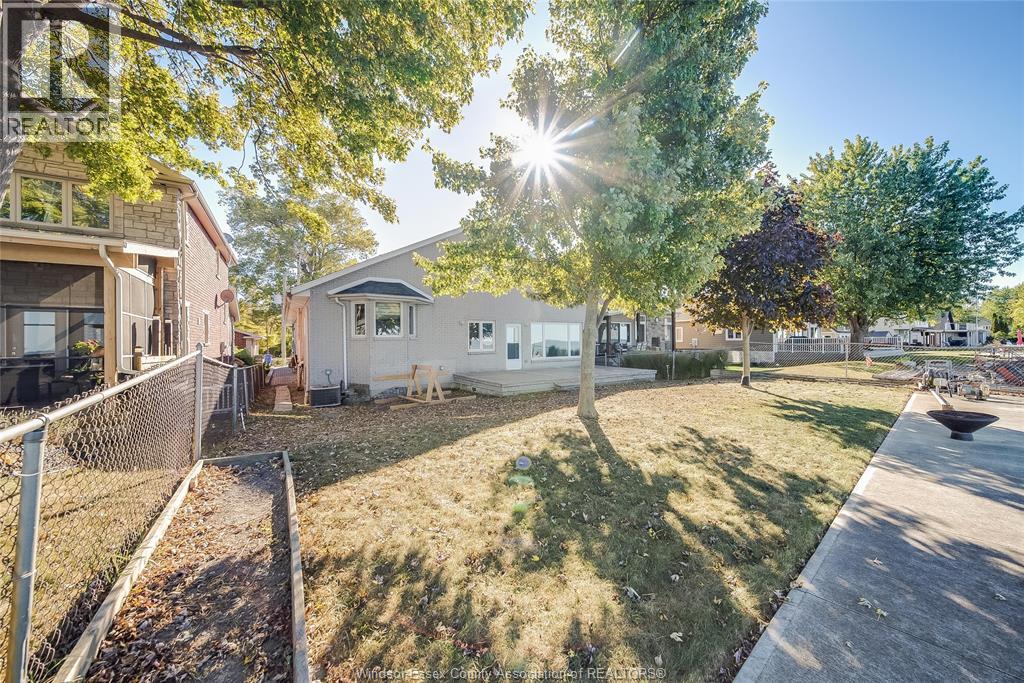 1266 Shoreline Avenue, Lakeshore, Ontario  N0R 1A0 - Photo 40 - 25030854