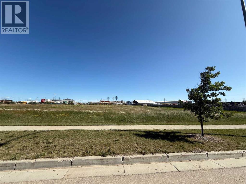Lot 5a, 10102 130 Avenue, Grande Prairie, Alberta T8V 8L6 - Photo 2 - A2206361