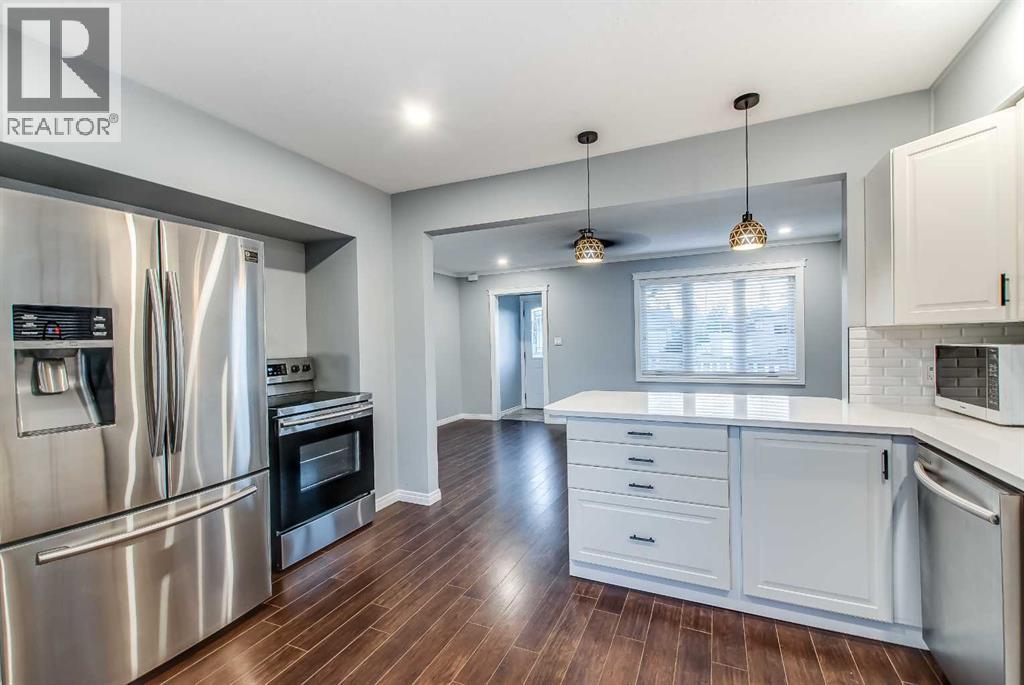 226 4 Street Se, Redcliff, Alberta T0J 2P0 - Photo 19 - A2259875