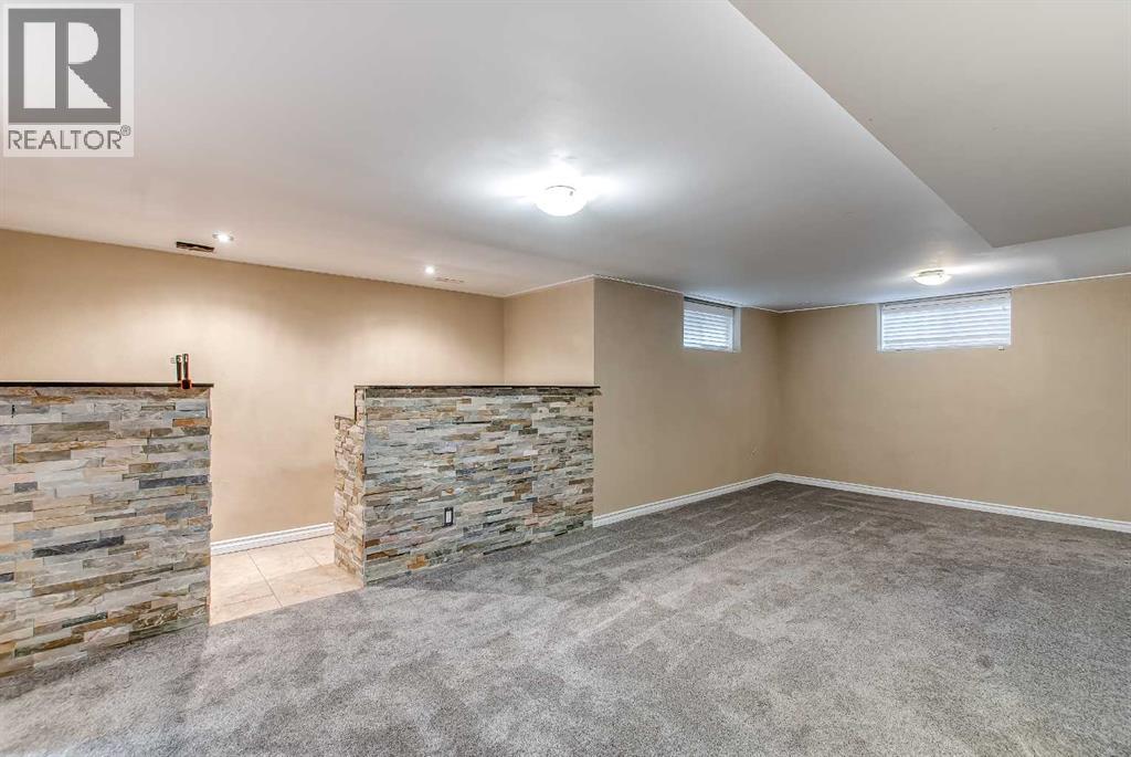 226 4 Street Se, Redcliff, Alberta T0J 2P0 - Photo 36 - A2259875