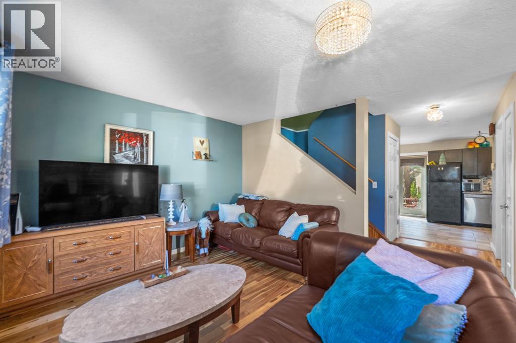 62 Fonda Crescent Se, Calgary, Alberta  T2A 5S6 - Photo 13 - A2259240