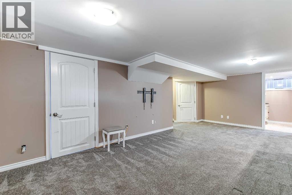 226 4 Street Se, Redcliff, Alberta T0J 2P0 - Photo 38 - A2259875