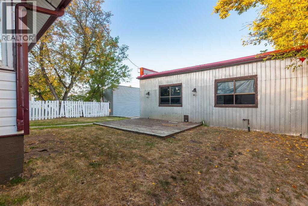 226 4 Street Se, Redcliff, Alberta T0J 2P0 - Photo 48 - A2259875