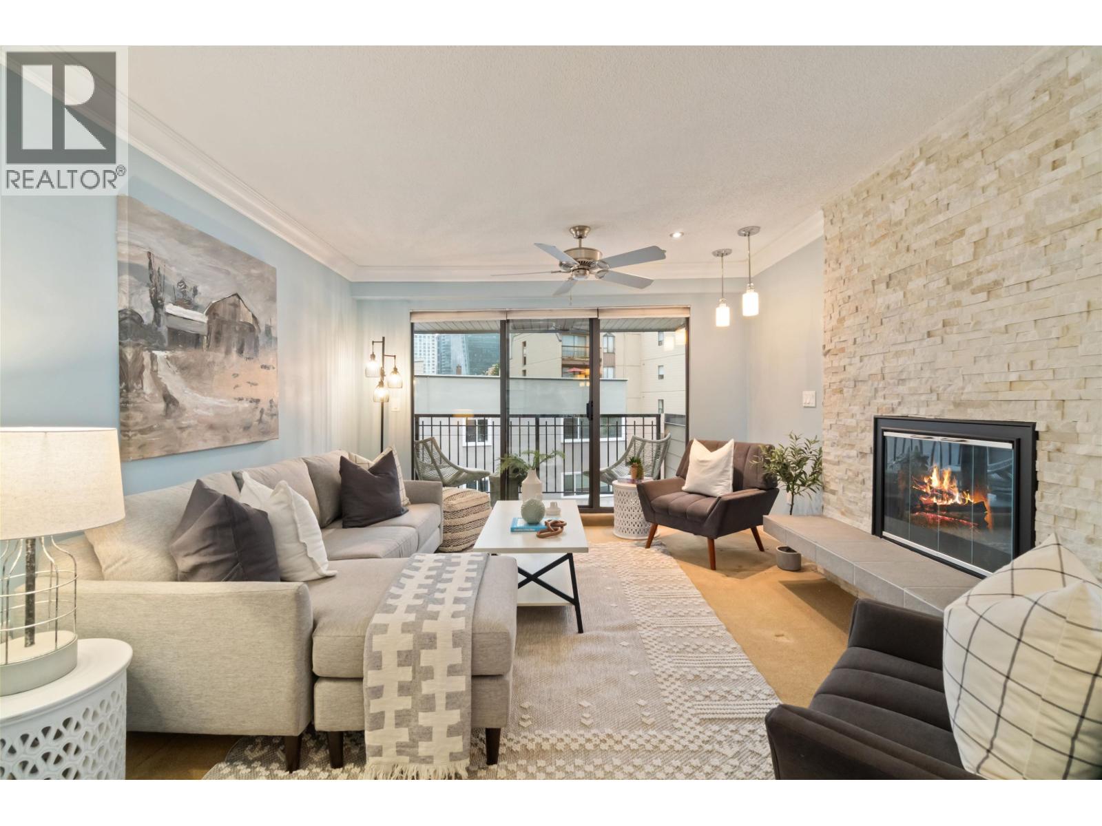 405 1157 Nelson Street, Vancouver, British Columbia  V6E 1J3 - Photo 1 - R3070295